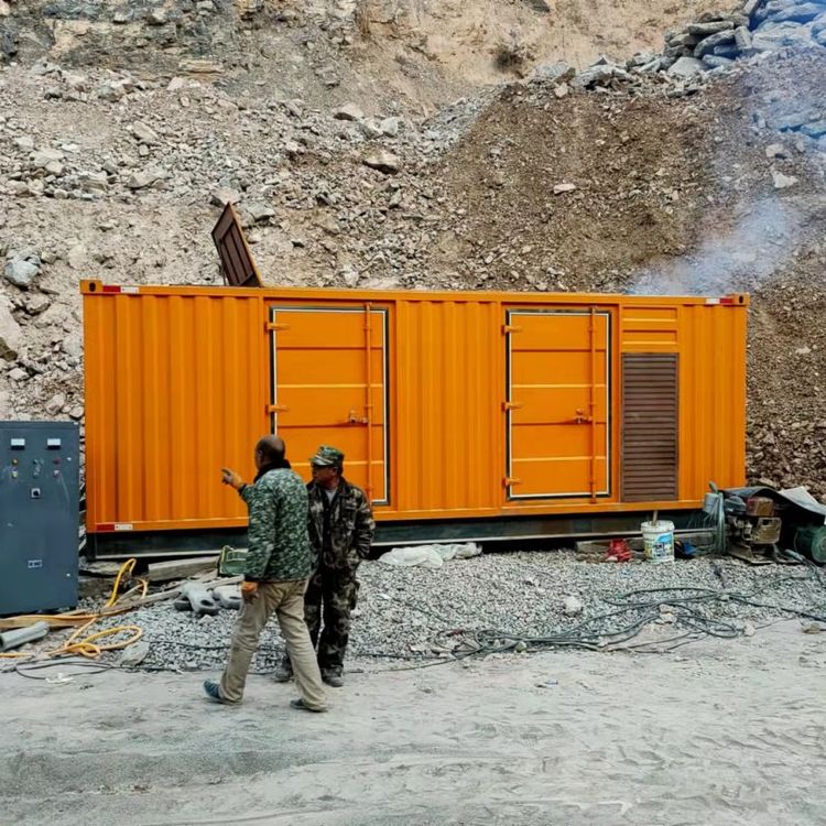 盈江如何选择适合自己的 800KW 柴油发电机组？